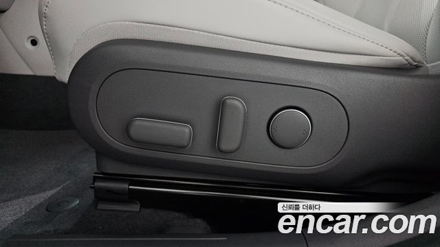 Hyundai Kona 2025 — photo 30