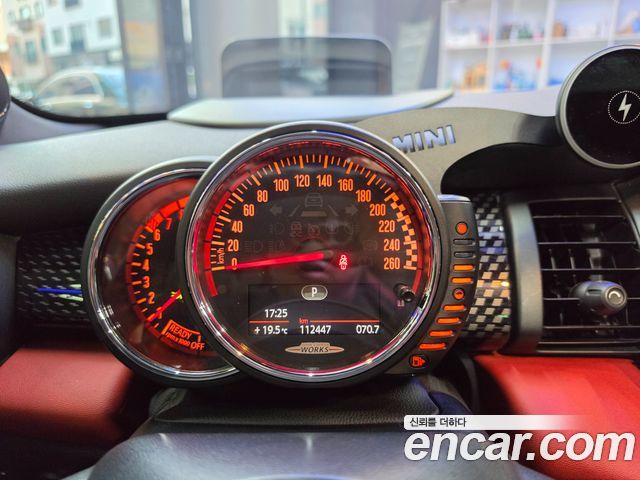 Mini Cooper 2017 — photo 10