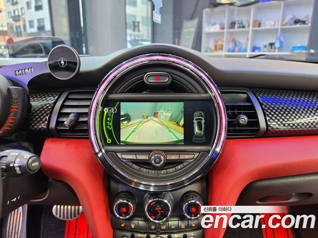 Mini Cooper 2017 — photo 13