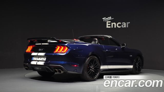 Ford Mustang 2019 — photo 2