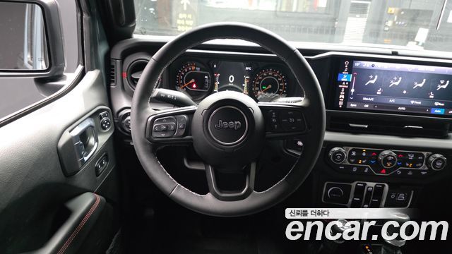 Jeep Gladiator 2025 — photo 13