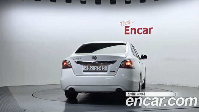 Nissan Altima 2014 — photo 4