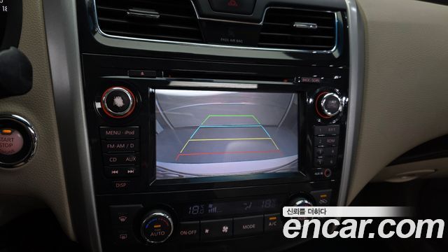 Nissan Altima 2014 — photo 15