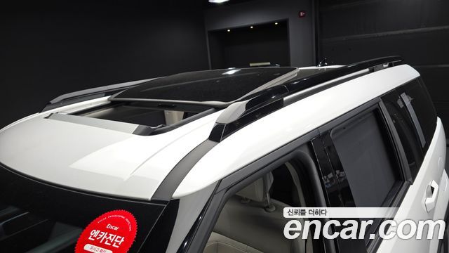 Hyundai Santafe 2024 — photo 16