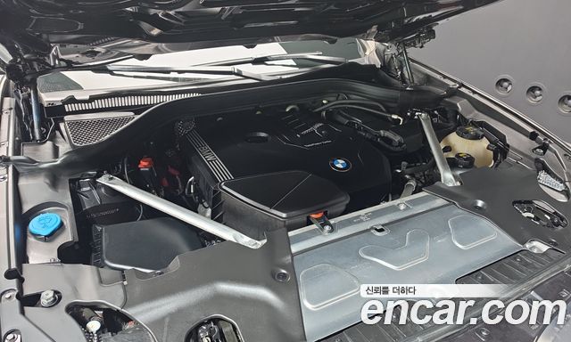 BMW X4 2022 — photo 6