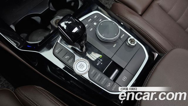 BMW X4 2022 — photo 12