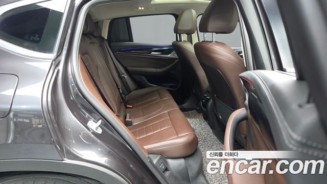 BMW X4 2022 — photo 17