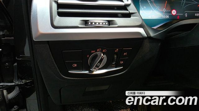 BMW X4 2022 — photo 29
