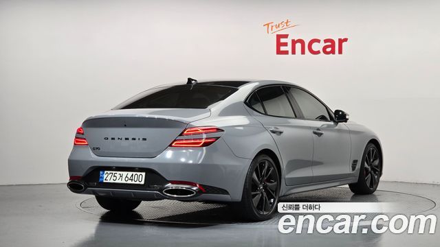 Genesis G70 2023 — photo 2