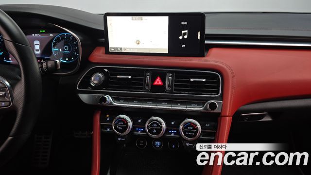 Genesis G70 2023 — photo 13