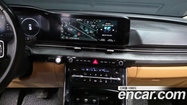 Kia Canival 2023 — photo 20