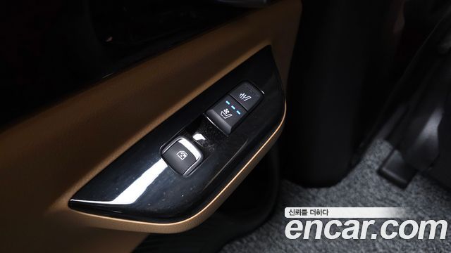 Kia Canival 2023 — photo 25