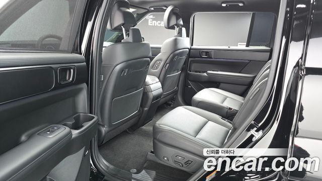 Hyundai Santafe 2024 — photo 11