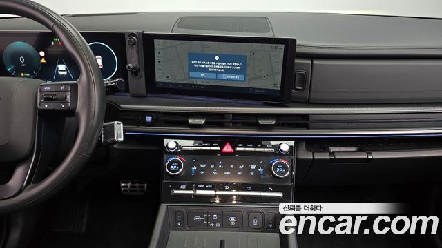 Hyundai Santafe 2024 — photo 12