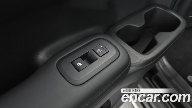 Hyundai Santafe 2024 — photo 20