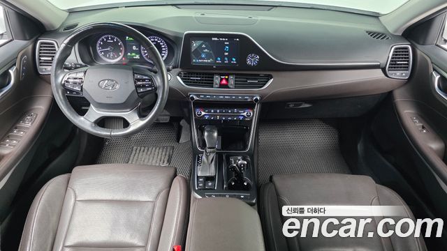 Hyundai Grandeur 2019 — photo 10