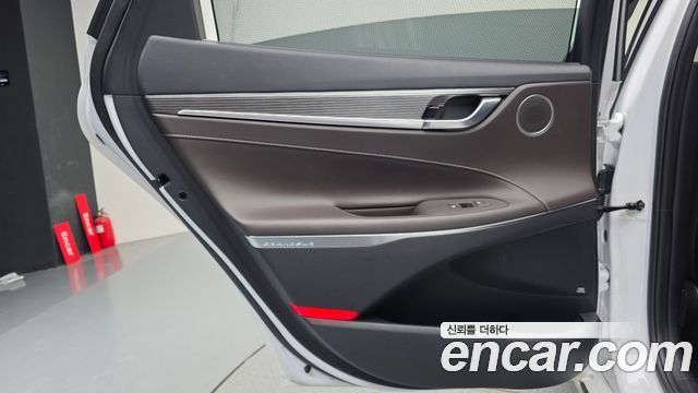 Hyundai Grandeur 2019 — photo 15