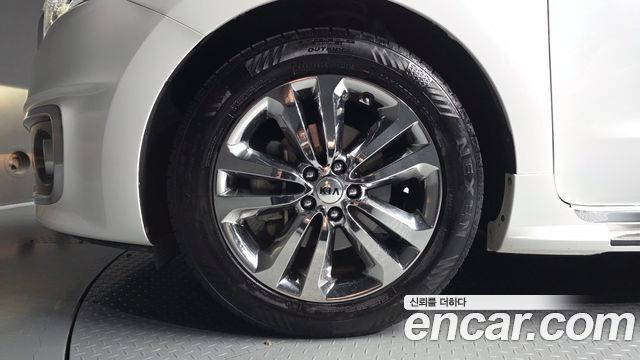Kia Canival 2016 — photo 5