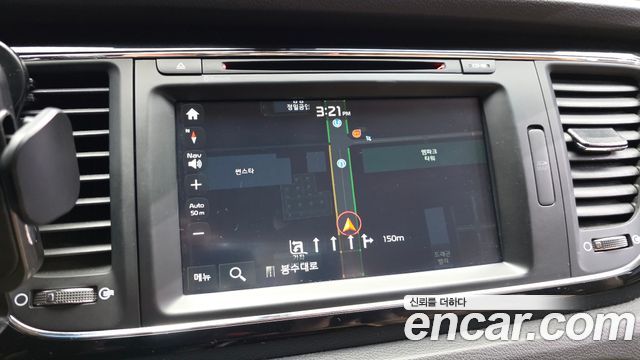 Kia Canival 2016 — photo 20