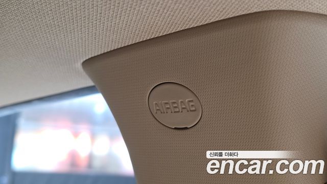 Kia Canival 2016 — photo 35