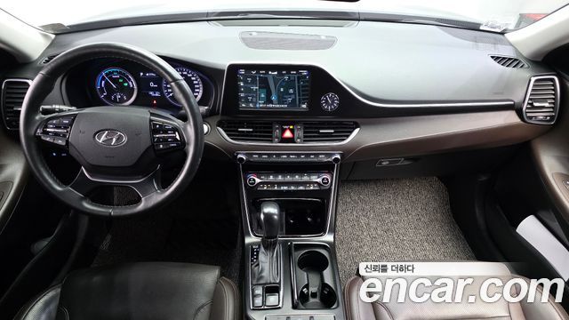 Hyundai Grandeur 2019 — photo 10