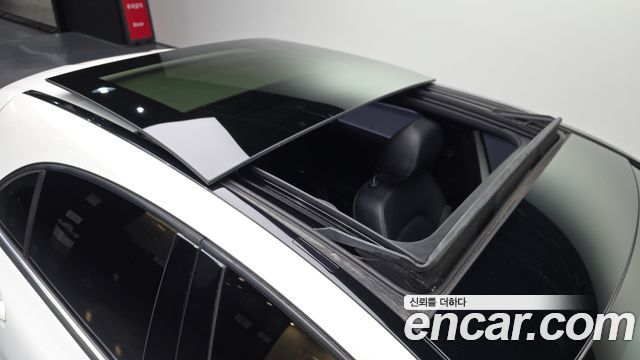 Mercedes-Benz A-Class 2017 — photo 19