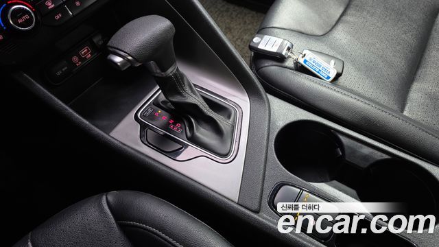 Kia Niro 2017 — photo 12