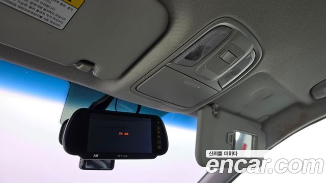 Kia Niro 2017 — photo 22