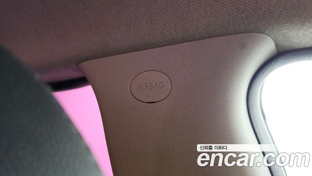 Kia Niro 2017 — photo 23