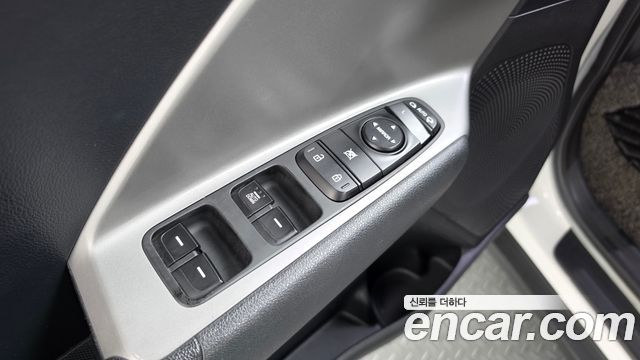 Kia Niro 2017 — photo 26