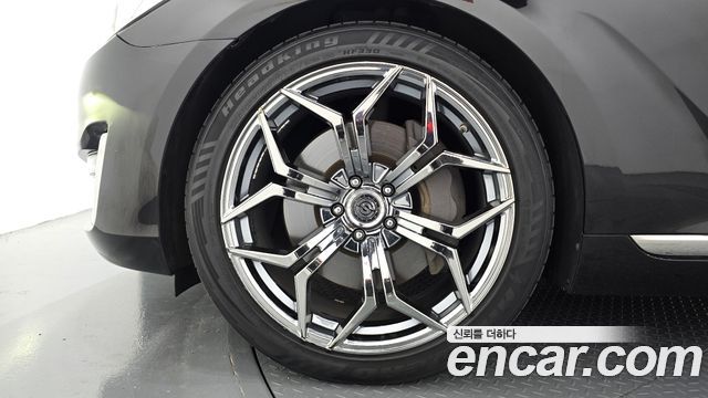 Genesis EQ900 2016 — photo 5