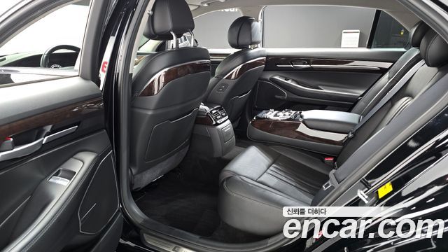 Genesis EQ900 2016 — photo 11