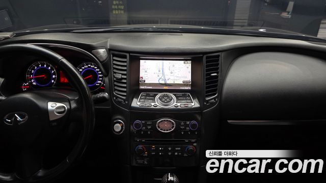 Infiniti FX 2009 — photo 14