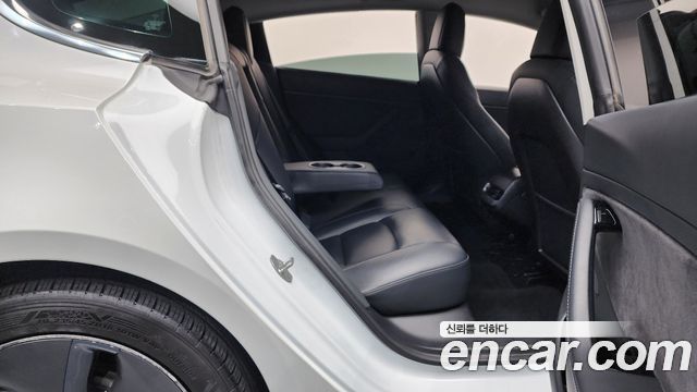 Tesla Model 3 2020 — photo 12