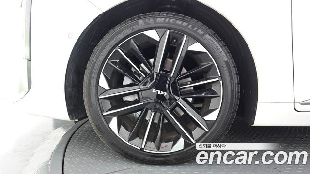 Kia K8 2025 — photo 5