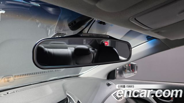 Hyundai AVANTE 2014 — photo 19