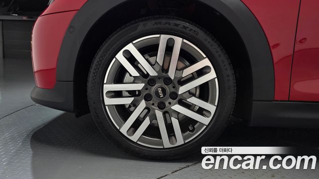 Mini Cooper 2025 — photo 5
