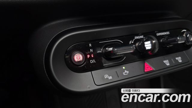 Mini Cooper 2025 — photo 12