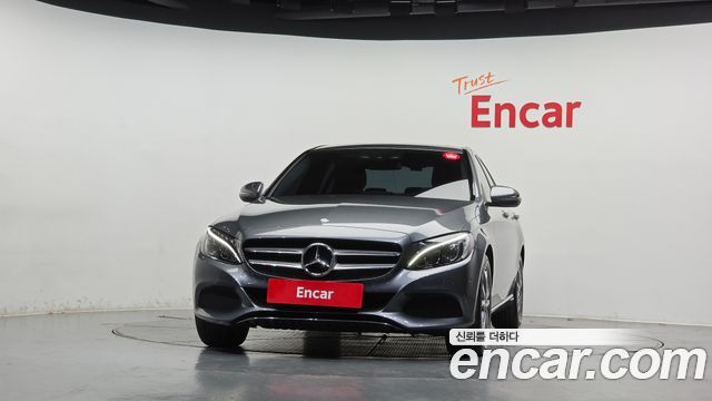 Mercedes-Benz C-Class 2017 — photo 3
