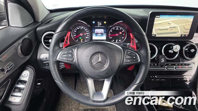 Mercedes-Benz C-Class 2017 — photo 13