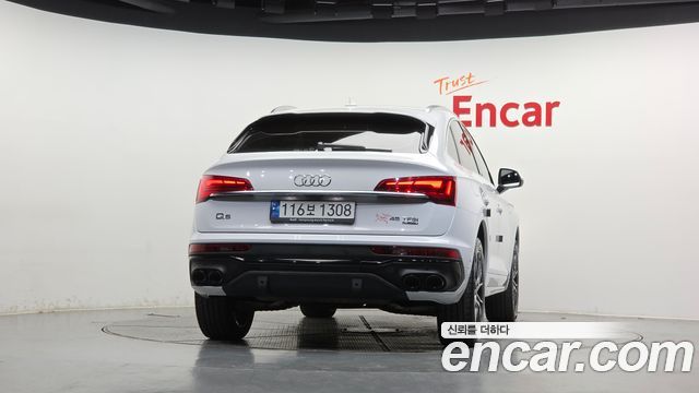 Audi Q5 2022 — photo 4