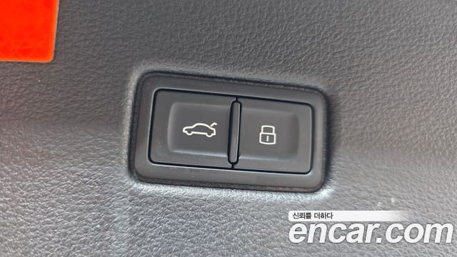 Audi Q5 2022 — photo 27