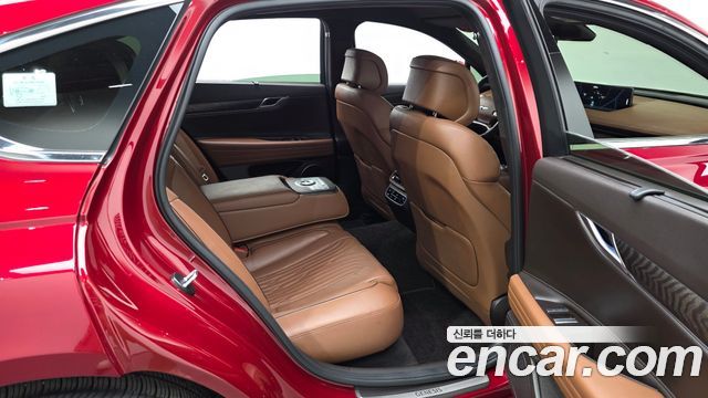 Genesis G80 2022 — photo 17