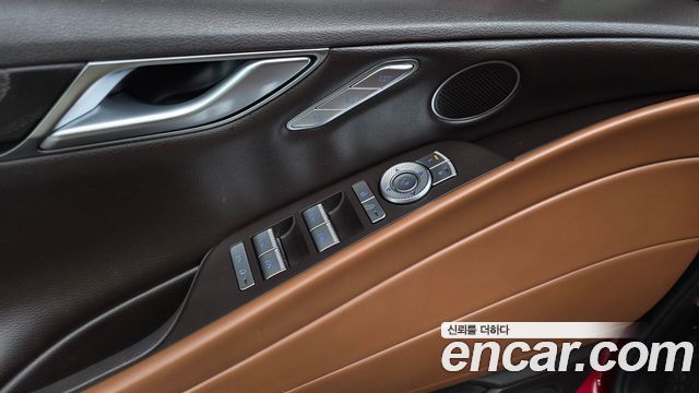 Genesis G80 2022 — photo 23