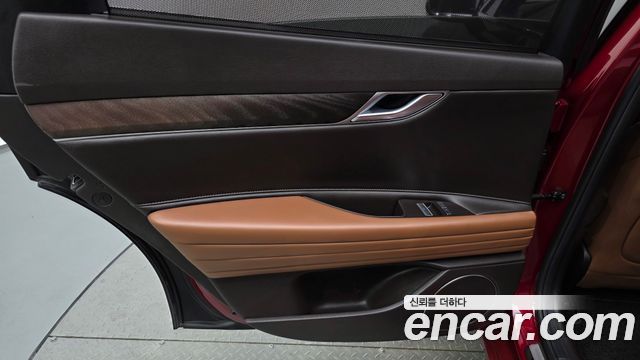 Genesis G80 2022 — photo 15