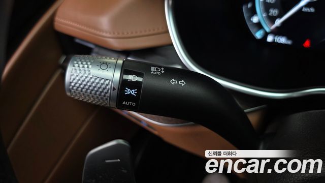 Genesis G80 2022 — photo 31