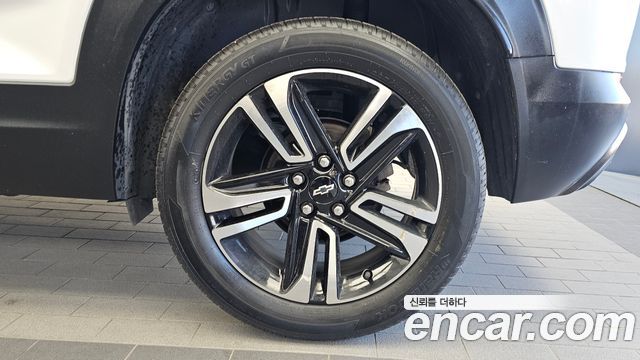 Chevrolet Korea Trailblazer 2022 — photo 5