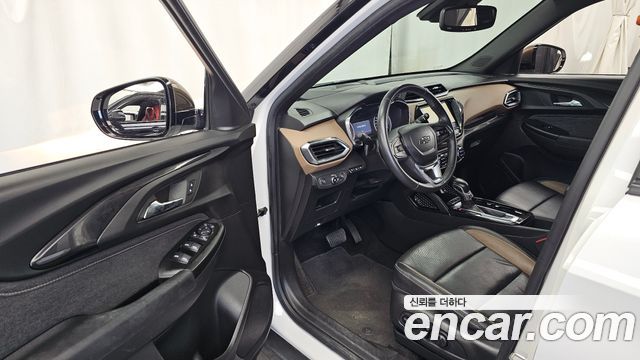 Chevrolet Korea Trailblazer 2022 — photo 13