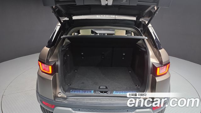 Land Rover Range Rover Evoque 2016 — photo 20