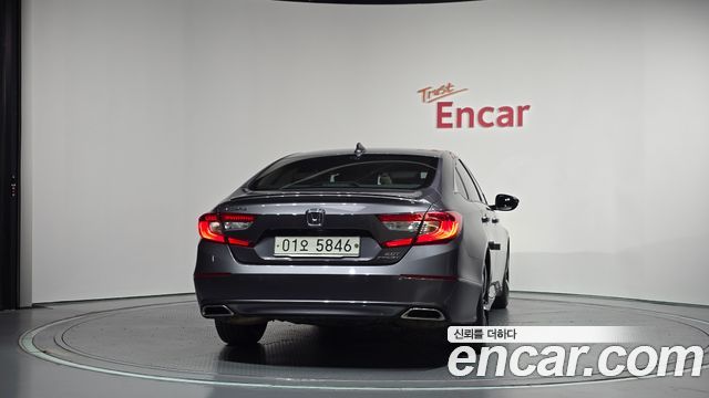 Honda Accord 2018 — photo 4